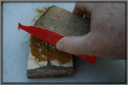 027_sanding_sawdust_off_ver1a